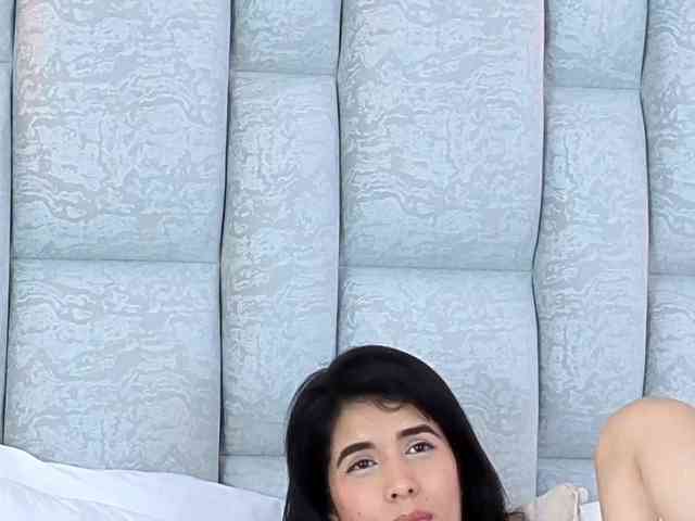 IsisVelvet webcam