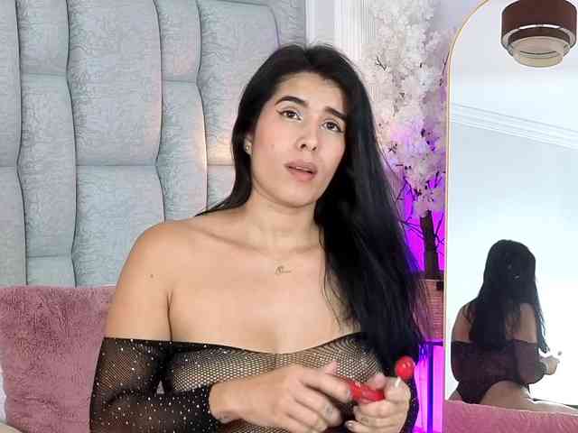 IsisVelvet webcam