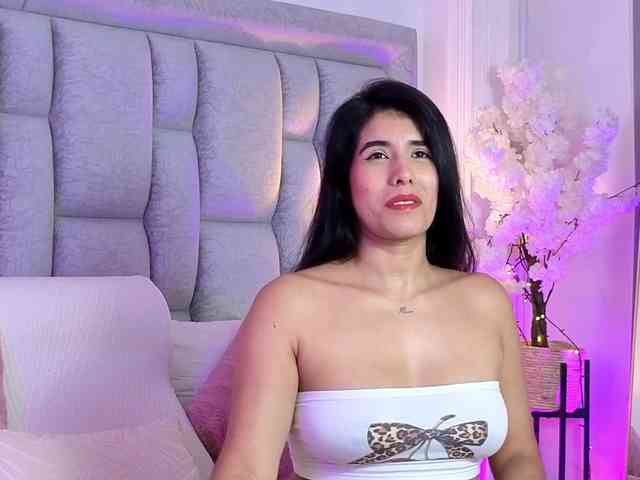 IsisVelvet webcam