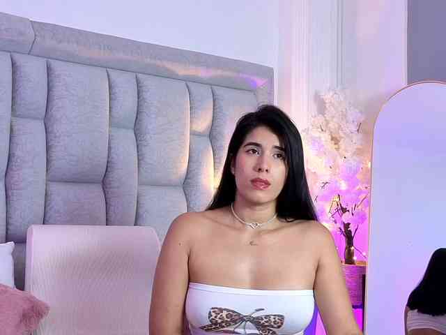 IsisVelvet webcam