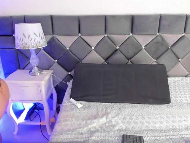 XXXiomara live cam on BongaCams