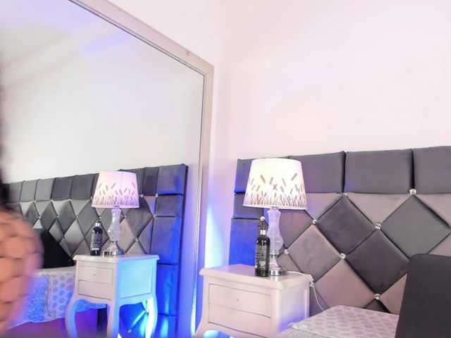 XXXiomara live cam on BongaCams