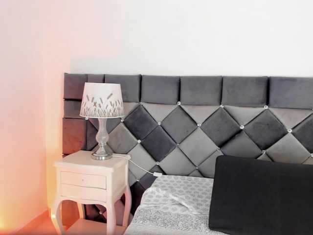 XXXiomara live cam on BongaCams