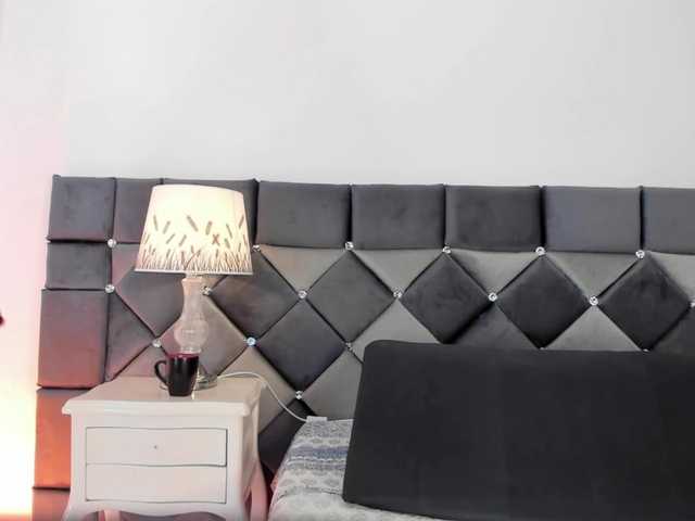 XXXiomara live webcam show