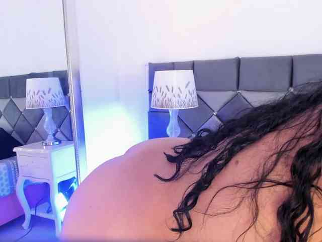 XXXiomara webcam