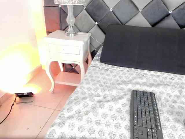 XXXiomara webcam