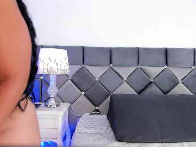 XXXiomara webcam