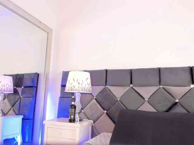 XXXiomara webcam
