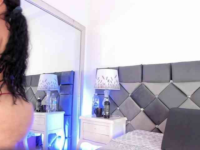 XXXiomara webcam