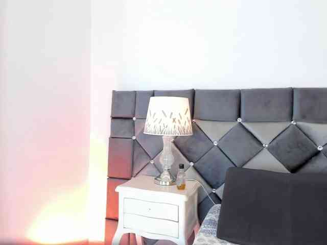 XXXiomara webcam
