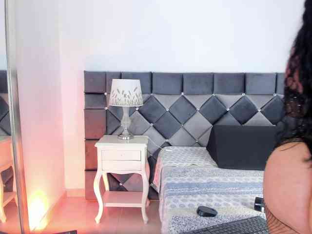 XXXiomara webcam