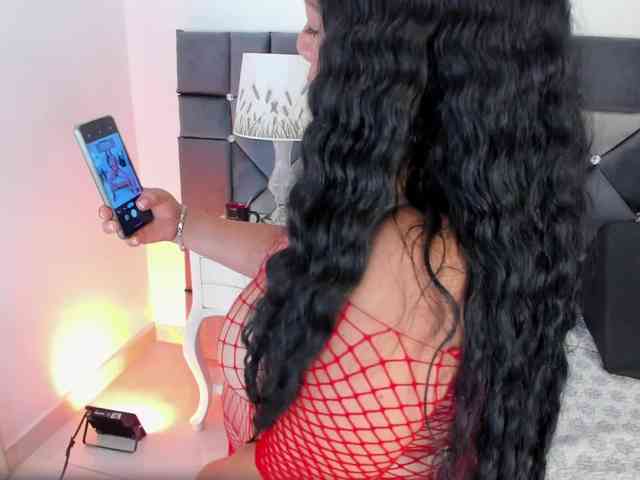 XXXiomara webcam