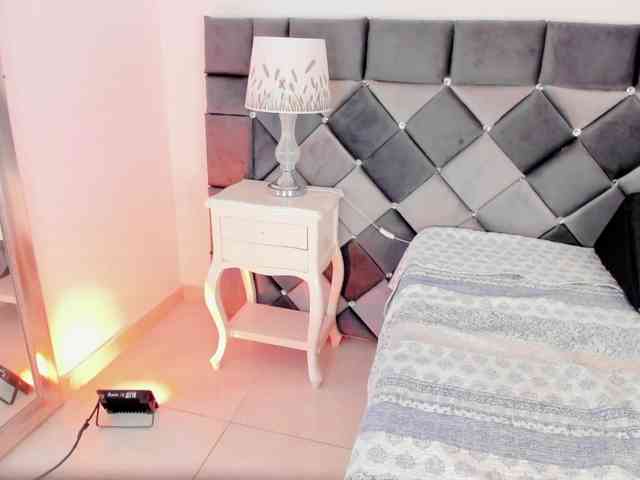XXXiomara webcam