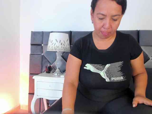 XXXiomara webcam