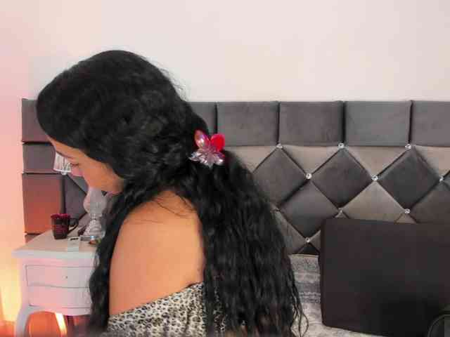 XXXiomara webcam