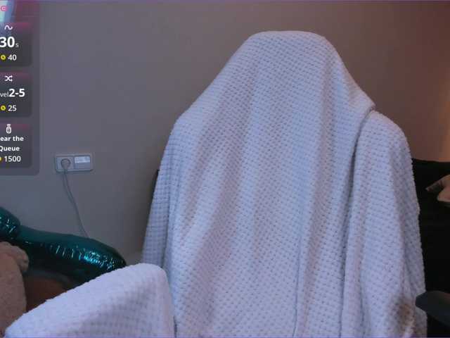 AlexaRayJoel's BongaCams show and profile