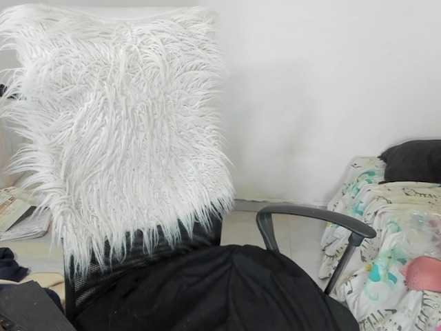 sweet-roses live cam on BongaCams