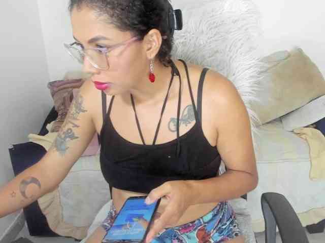 sweet-roses webcam