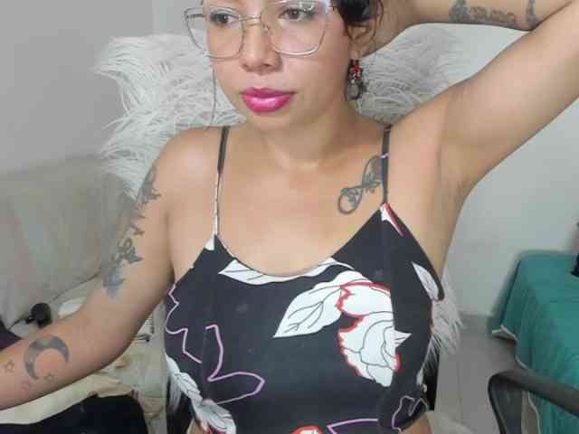 sweet-roses webcam