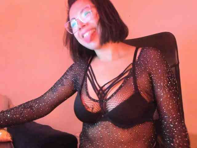 Model: sweet-roses