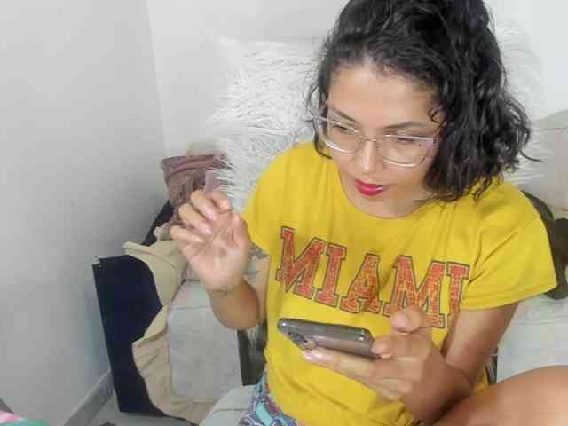sweet-roses webcam