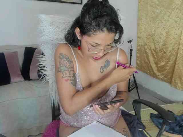 sweet-roses webcam