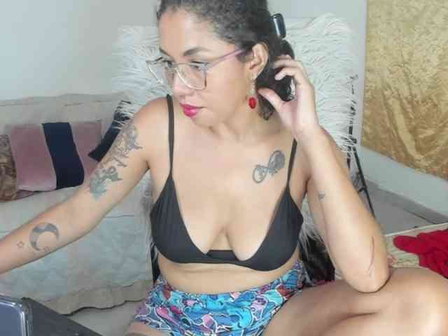 sweet-roses webcam