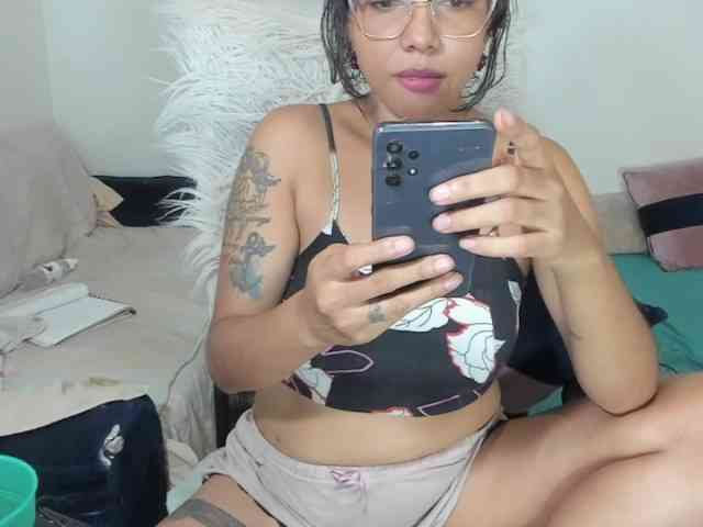 sweet-roses webcam