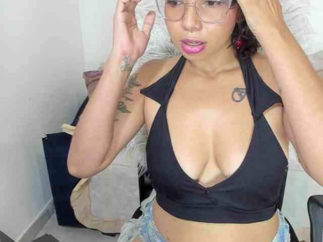 sweet-roses webcam