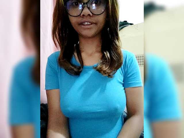 Faourymym live webcam show