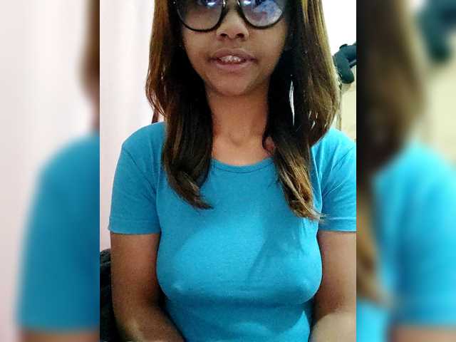 Faourymym live webcam show