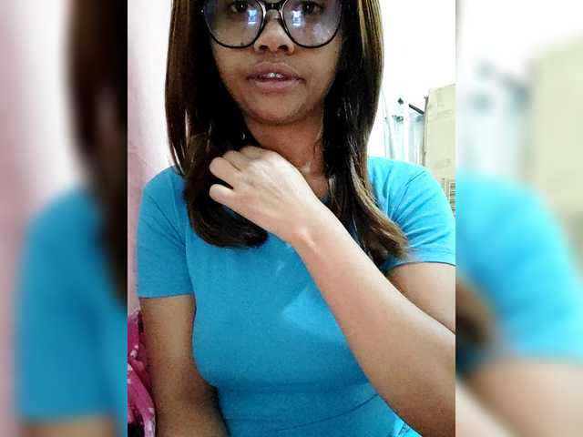 Faourymym live cam on BongaCams