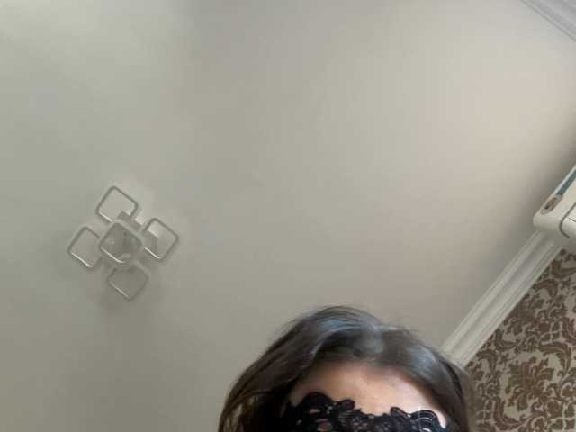 Viola18a live cam on BongaCams