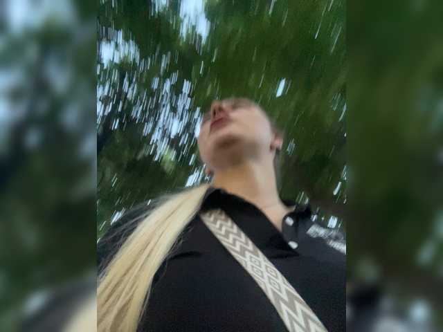 в попе у Viola18a