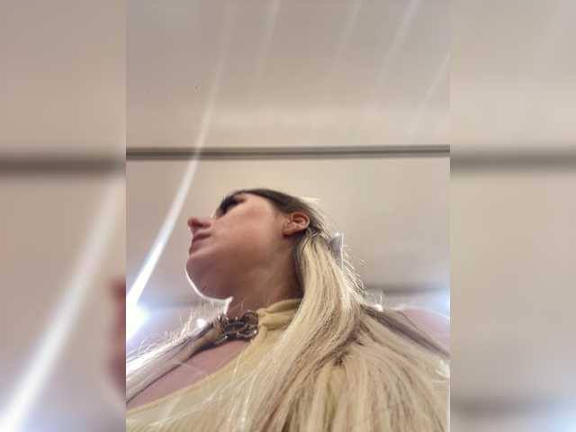 viola18a live sex show