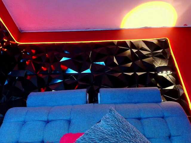 Tammysutra live cam on BongaCams