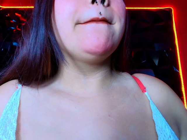 Tammysutra live cam on BongaCams