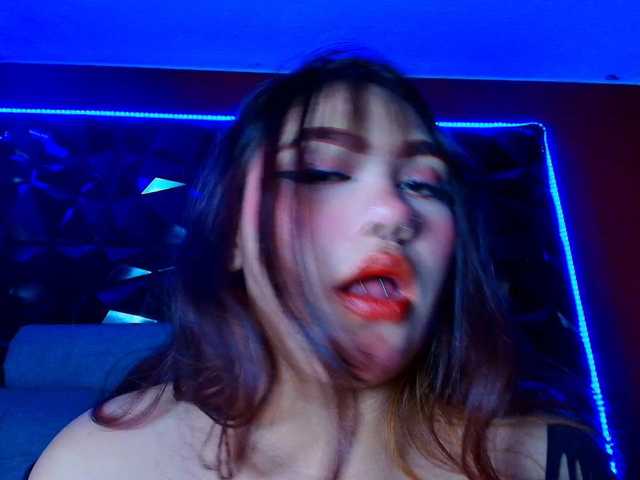 Tammysutra live cam on BongaCams