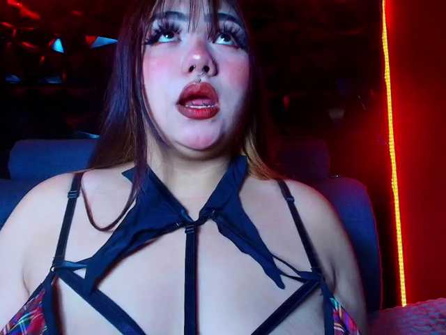 Tammysutra live cam on BongaCams