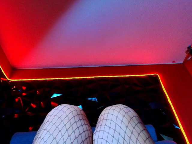 Tammysutra live cam on BongaCams
