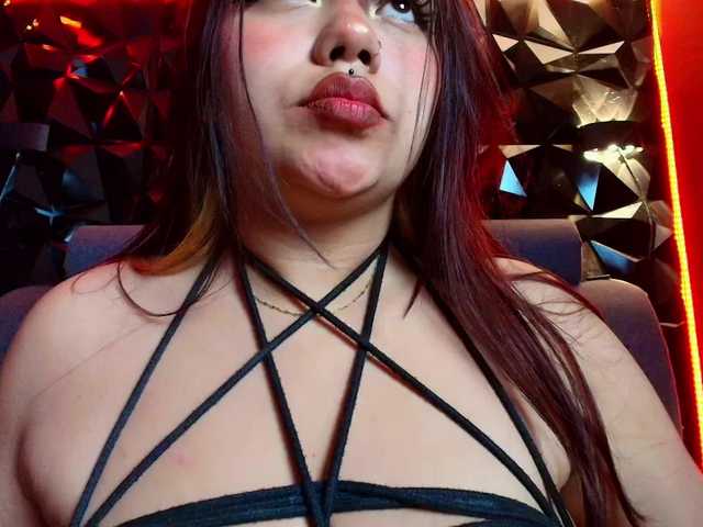 Tammysutra live cam on BongaCams