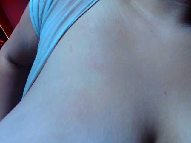 Tammysutra live cam on BongaCams