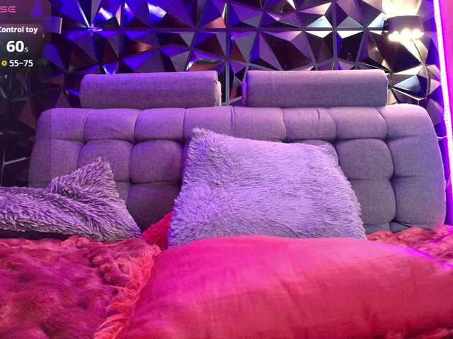 Tammysutra's BongaCams show and profile