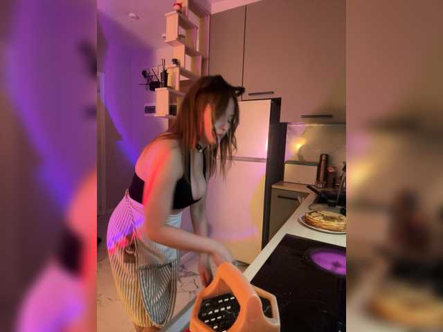 Lisuniyaa live cam on BongaCams