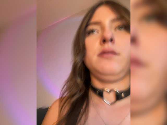 Lisuniyaa live cam on BongaCams