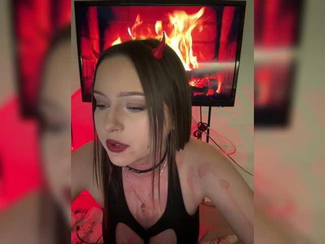 NedraChile live cam on BongaCams