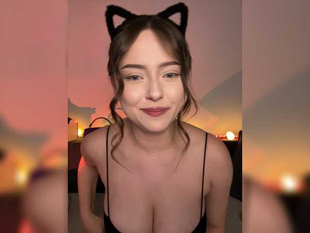Lisuniyaa live cam on BongaCams