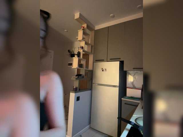 Lisuniyaa live cam on BongaCams