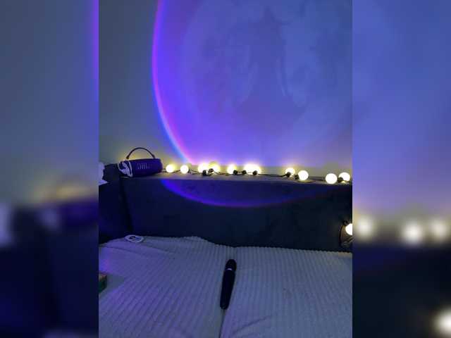 Lisuniyaa live cam on BongaCams