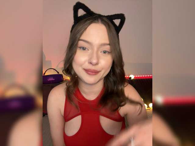 Lisuniyaa live cam on BongaCams